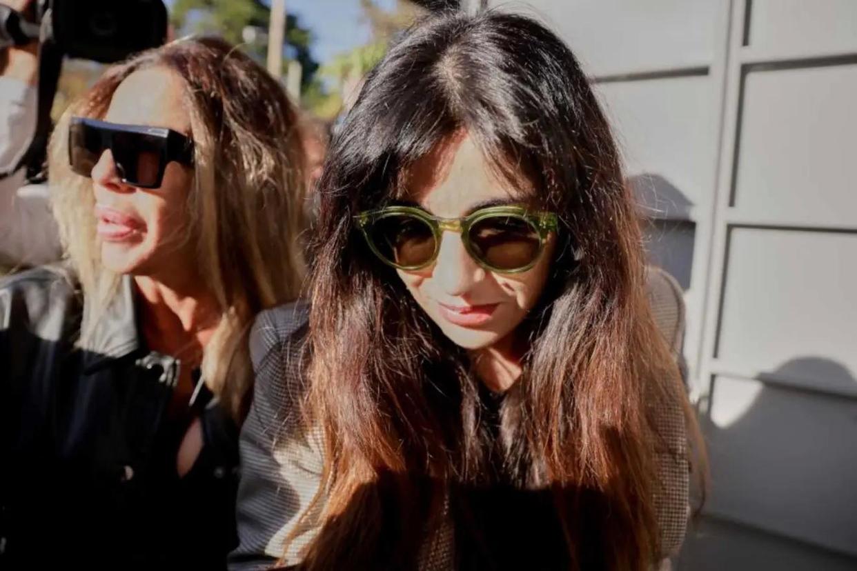 马拉多纳女儿：呼吁对我父亲之死的调查持续进行，以揭示真相